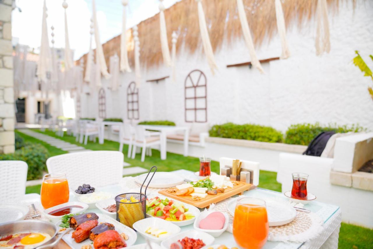 Stone Garden Taş Otel İzmir